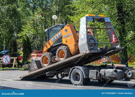 hydrostatic transmission skid steer towing|how to move a skid steer.